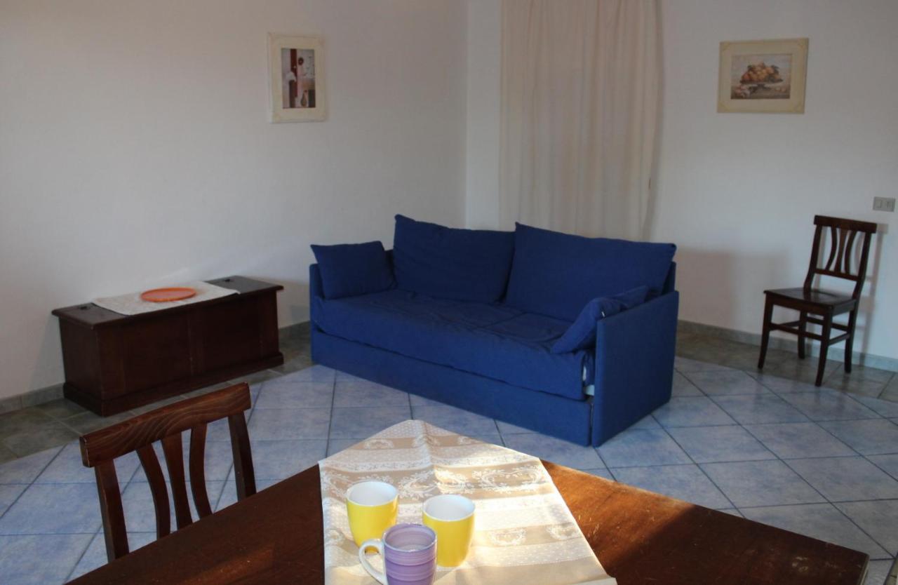 Residence Oasi E Oasi Blu Сан-Теодоро Екстер'єр фото